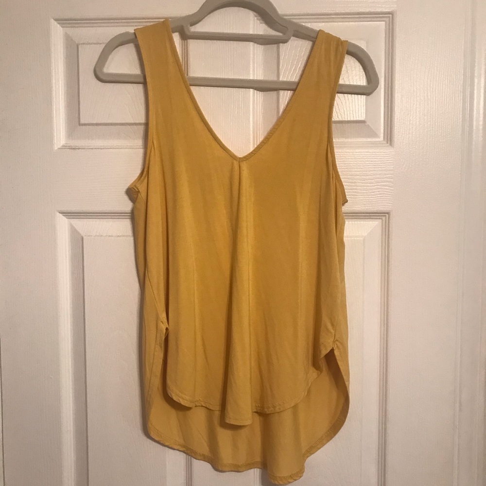 JACK Yellow Tank with Keyhole in Back- Size Small